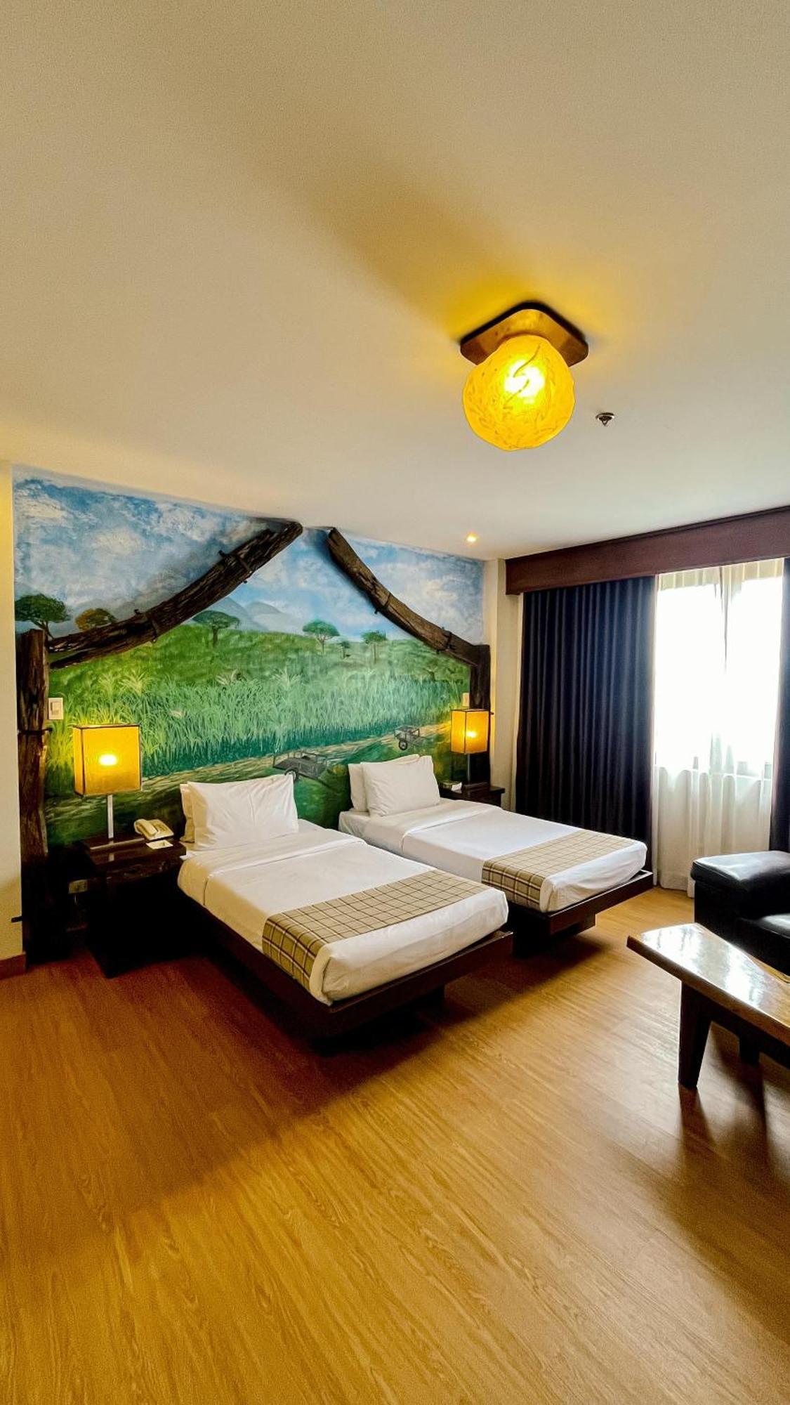Nature'S Village Resort Bacolod Exterior foto
